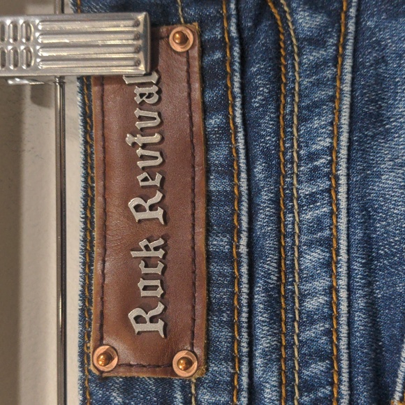 Rock Revival Women's Chrissie Boot Cut Jeans Size 30 Flap Button Pockets Faded - Picture 8 of 10